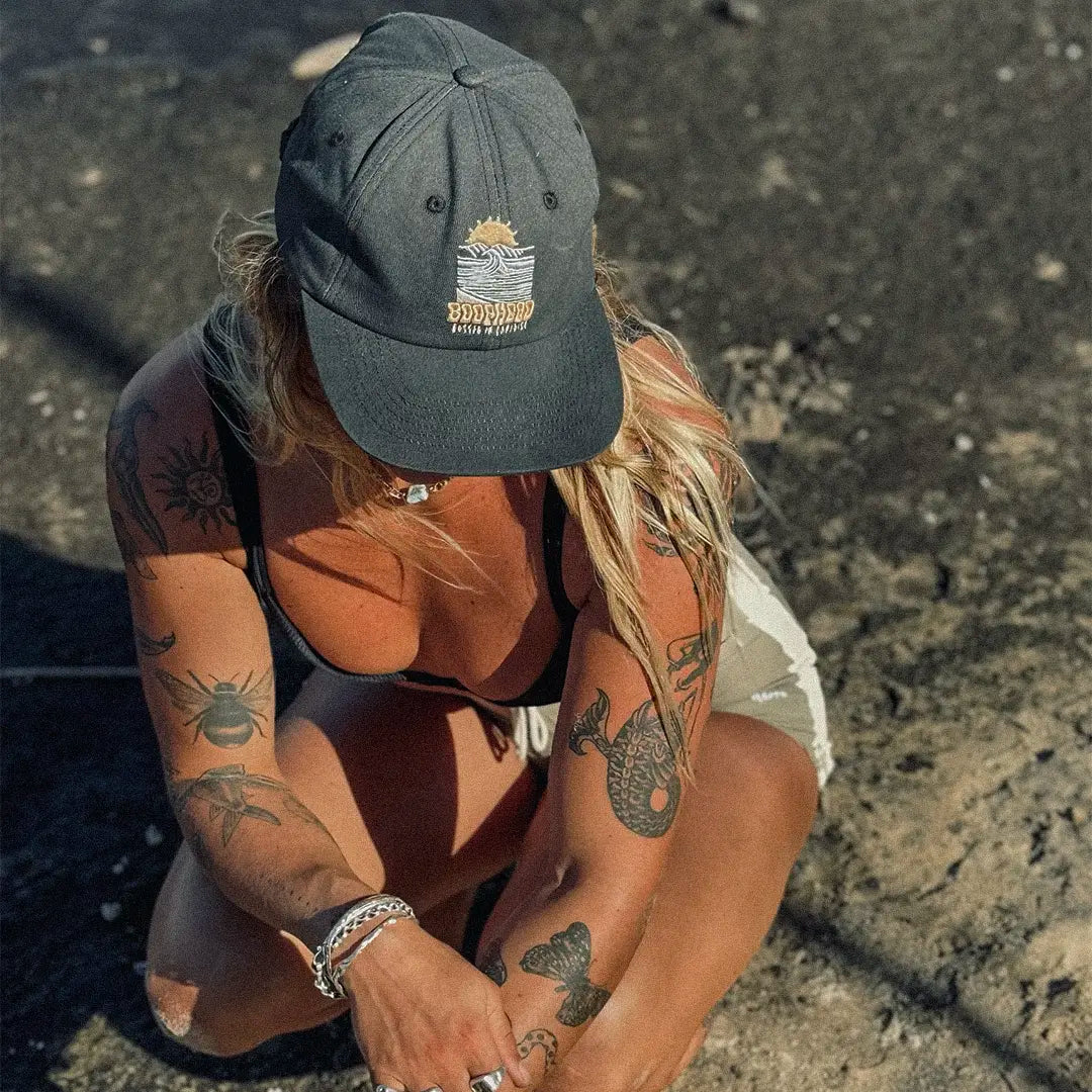 BOGGED IN PARADISE HAT
